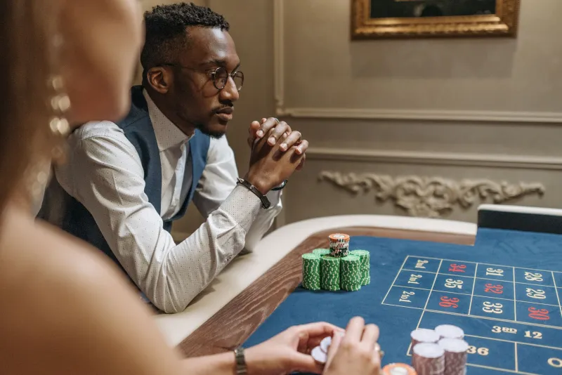 Rooting for Your Own Ruin: How Comeback Stories Trick You Into Chasing Losses